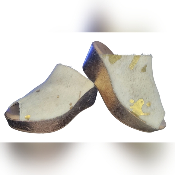 Chocolat Blu Shoes - Chocolat Blu Viona Calf Hair Clog, Womens 7.5